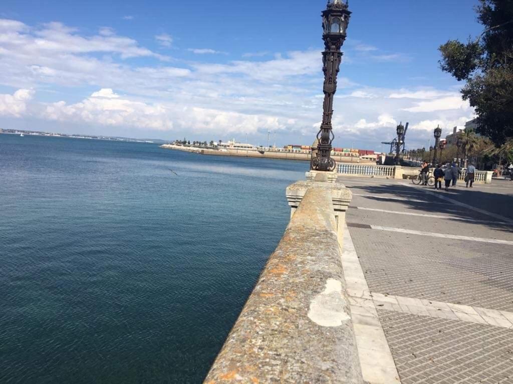 Precioso Duplex En El Corazon De Cadiz Lägenhet Exteriör bild